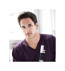 奥地利单簧管名家《安德雷斯·奥登萨默 Andreas Ottensamer》个人资料及照片档案