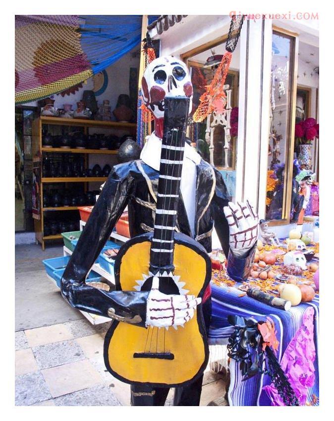 大学生吉他演出需要注意事项