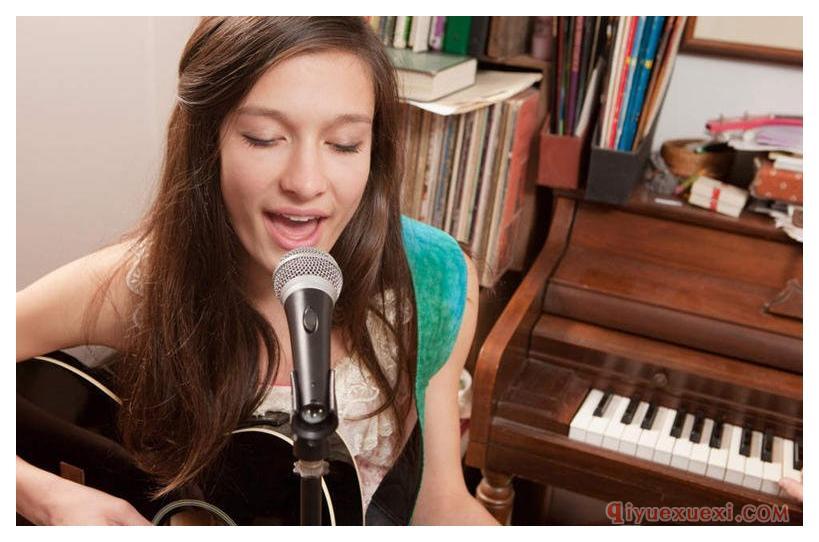 先学电子琴再学钢琴的学生,要注意这些!