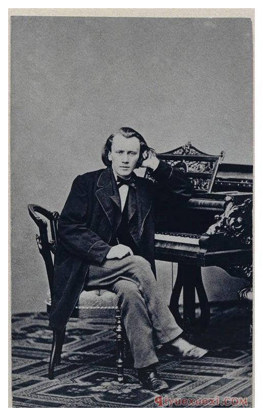 弹过的曲目时间长就忘，白弹了吗？ 