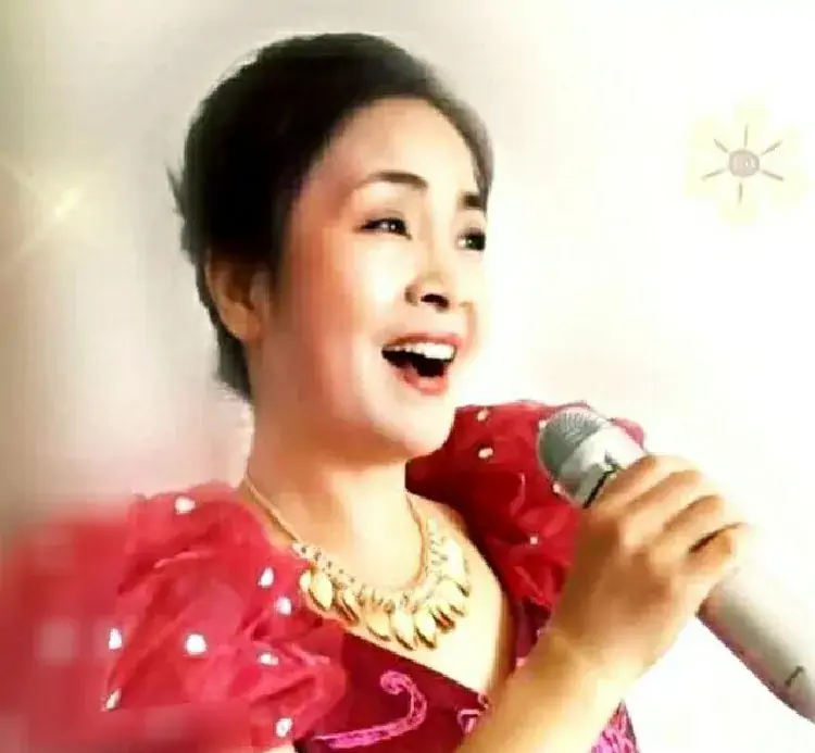 西南娄梁之歌(梁波郝立勇)